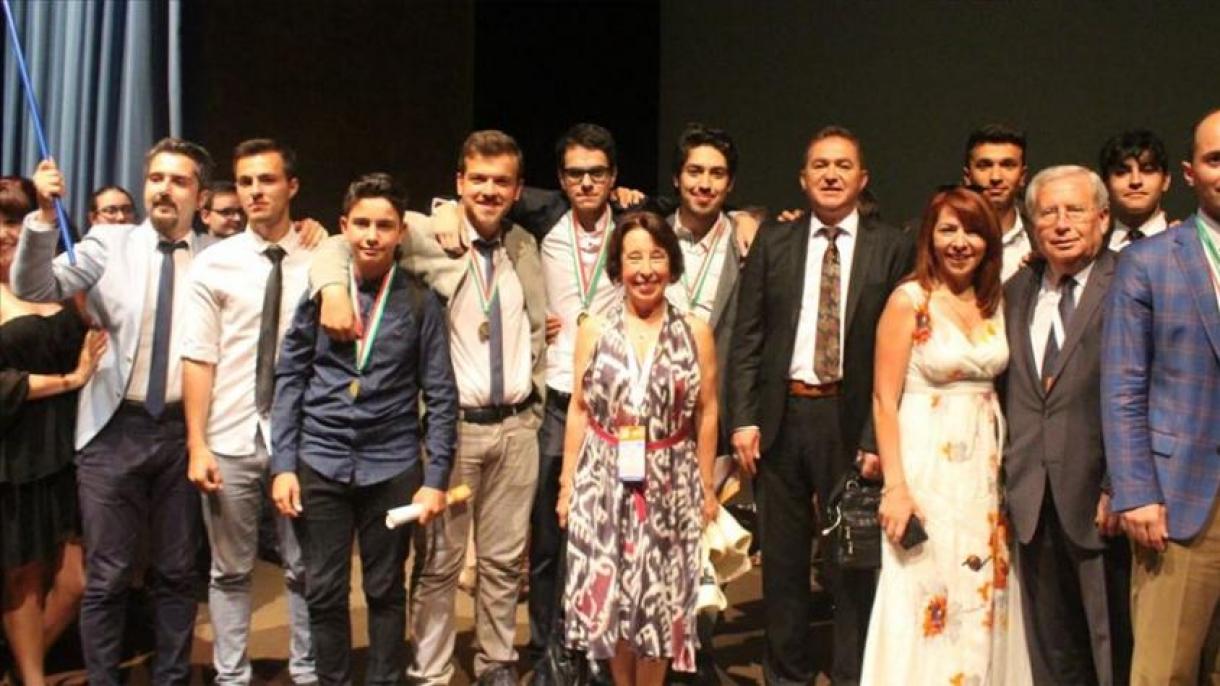 ترکی کی  نیشنل  کمپیوٹر key board  ٹیم نے عالمی چمپئین ہونے کا اعزاز حاصل کرلیا
