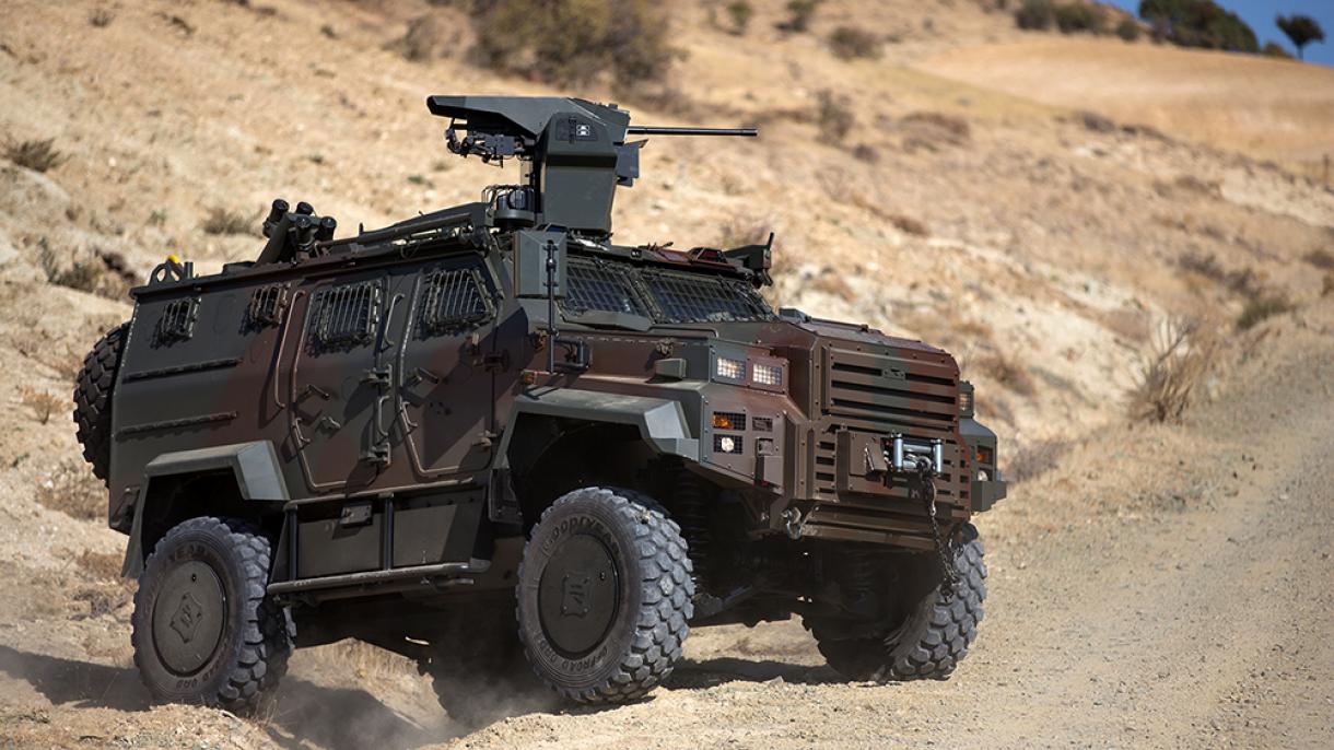 Hungría ordena comprar otros vehículos blindados de combate turcos