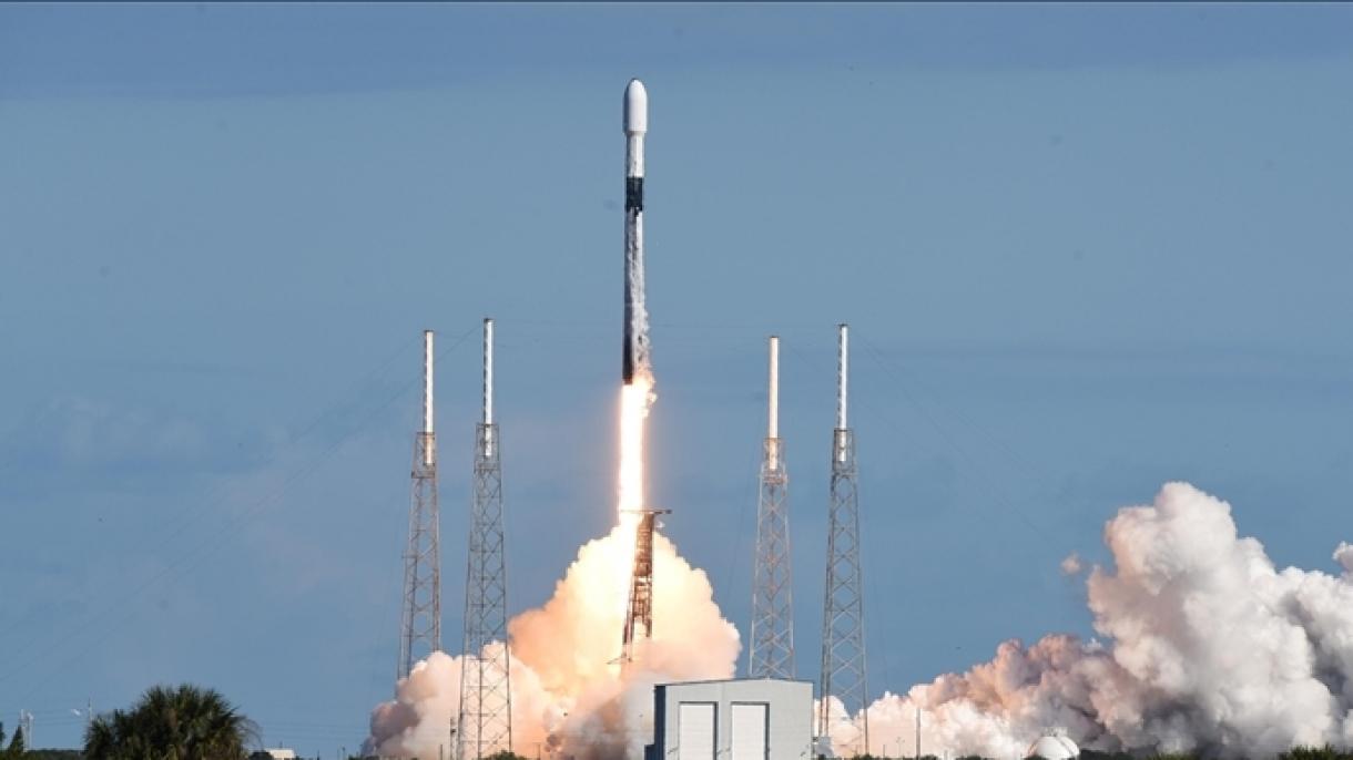 Több műholdját veszítette el a SpaceX