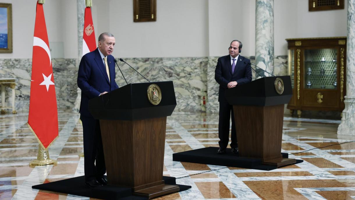ترک صدر کا دورہ باعث ممنونیت ہے نئے باب کا آغاز کریں گے : السیسی