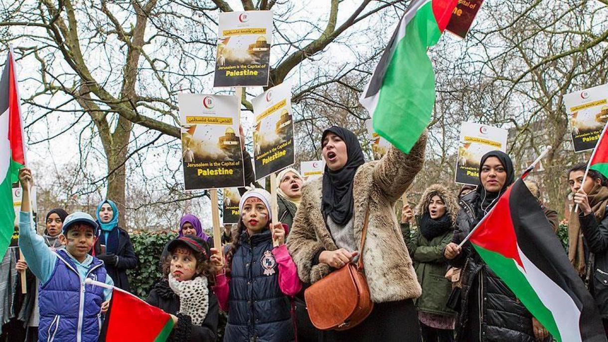 تظاهرات در لندن علیه جنایات اخیر اسرائیل