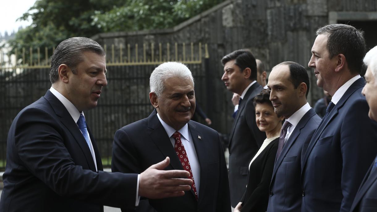 دہشت گردی کے خلاف جدوجہد عالمی سطح پر ہونی چاہیے، ترک وزیر اعظم
