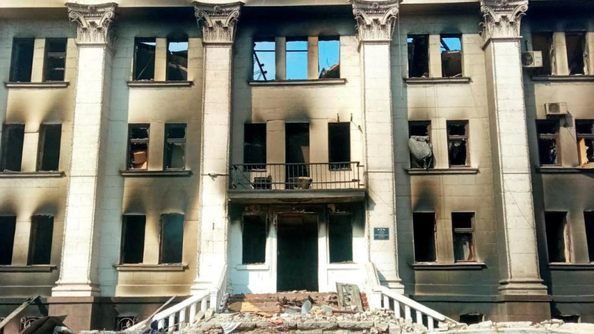 Ukrainaning Mariupol shahridagi teatr binosiga uyushtirilgan hujumda 300 nafar halok bo’lgan