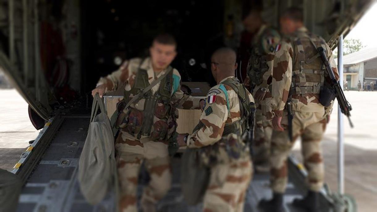 فرانسه به حضور نظامی خود در سوریه ادامه می‌دهد