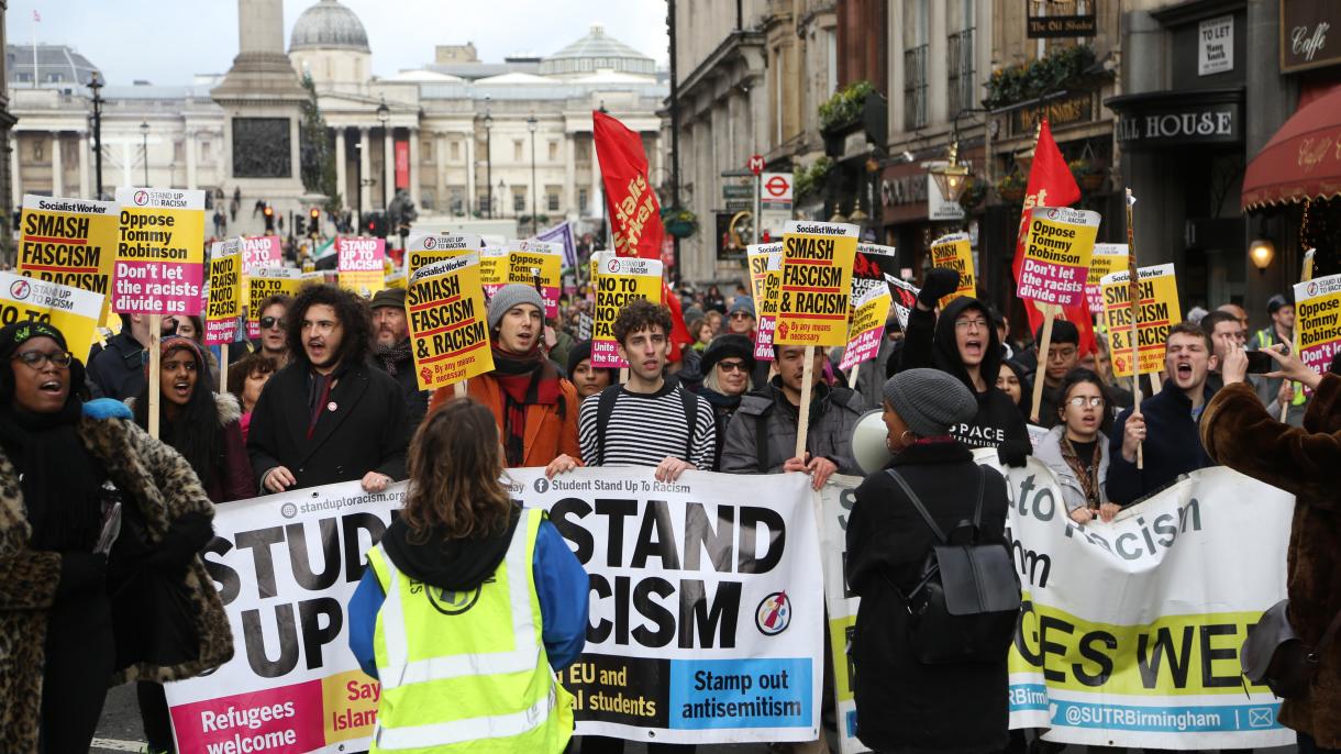 لندن میں بریگزٹ کے خلاف اور حق میں دو مختلف مظاہرے