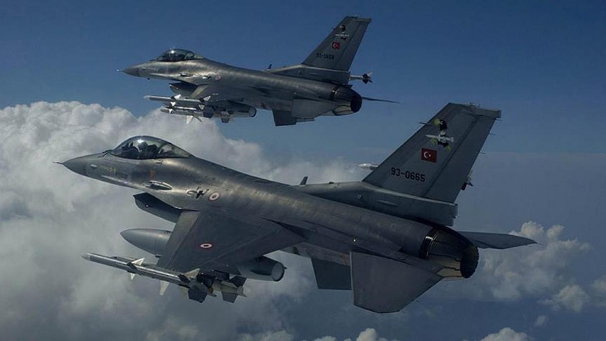 土耳其战机轰炸伊拉克北部 5名恐怖分子被打死