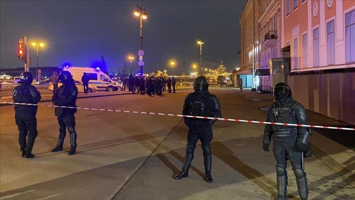 Peskov: "Esplosione avvenuta ieri a San Pietroburgo è stata un "atto di terrorismo"