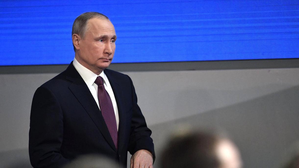 Putin ýylyň jemleýji metbugat ýygnagyny geçirdi