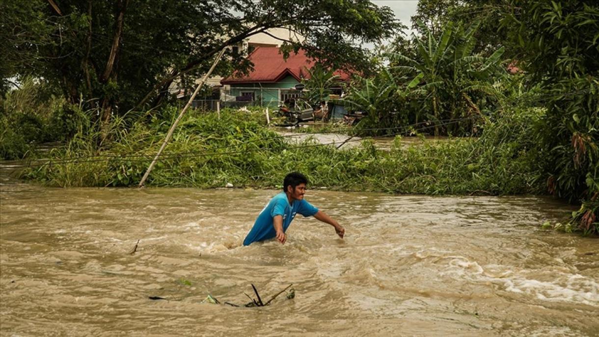 A Doksuri tájfun pusztít a Fülöp-szigetek északi részén