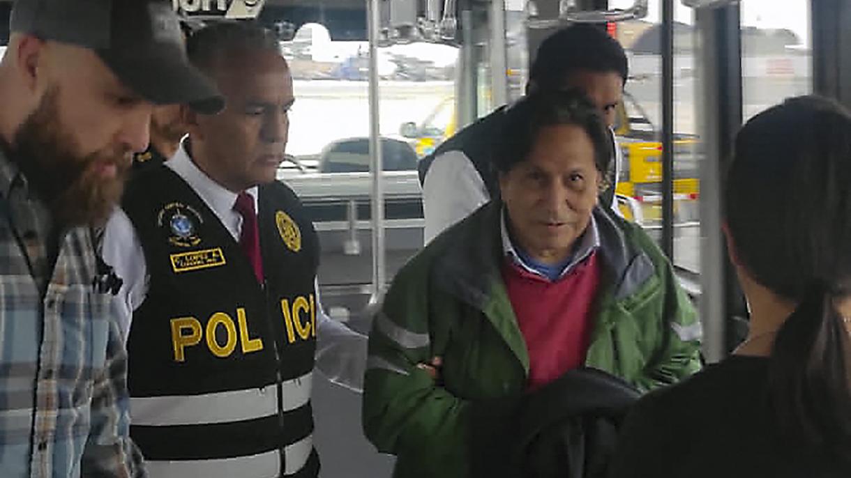 eski peru devlet baskani Alejandro Toledo iade.jpg