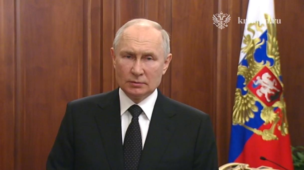Путин: “Xaлыккa кaршы кoрaл күтәргән һәркeм җәзaгa тaртылaчaк”