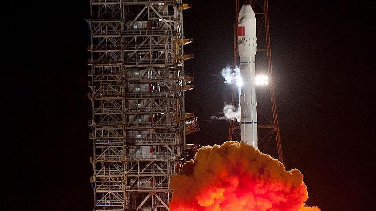 中国发射首颗电推进通信卫星