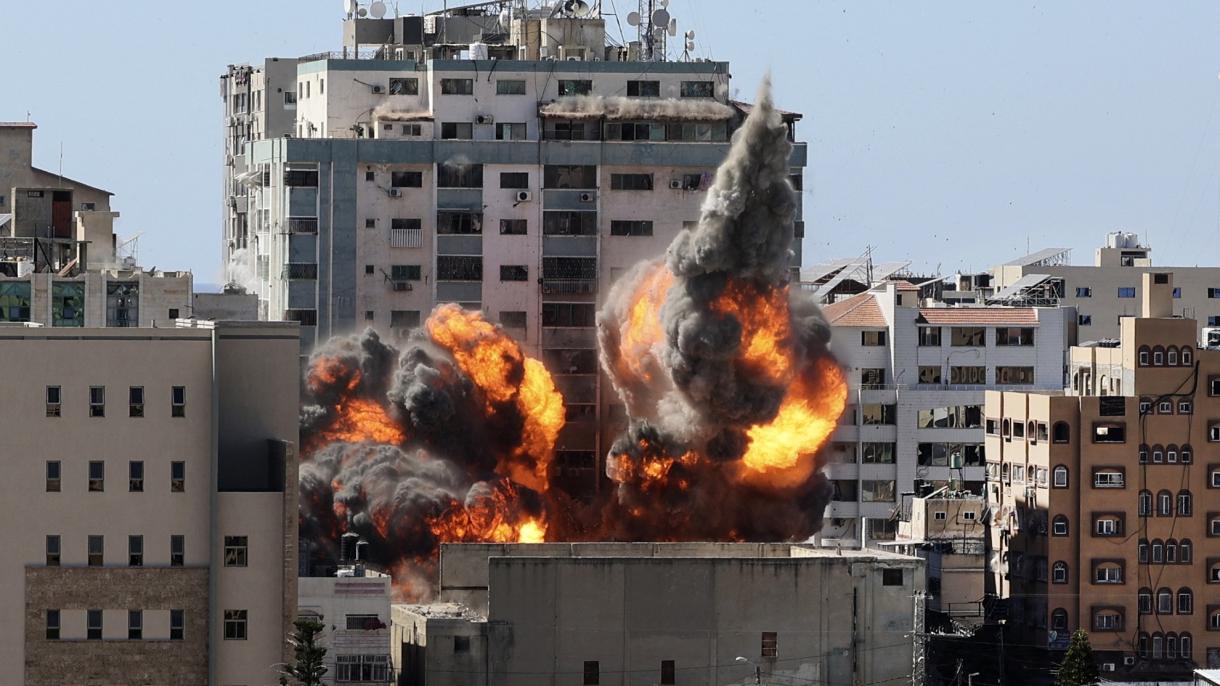 Israele bombarda grattacielo sede di al-Jazeera e media a Gaza