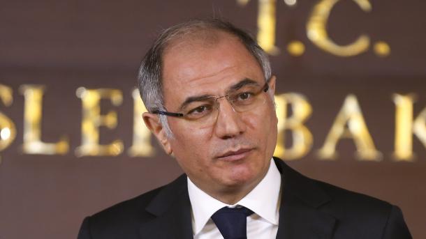 Ministro turco identifica suspeita de ataque em Bursa
