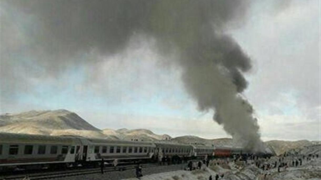 ایران  میں 2 مسافر ٹرینوں میں تصادم ، 31 افراد ہلاک  70 زخمی