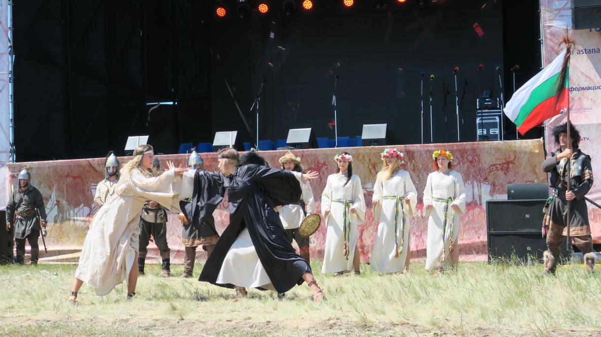 Казакстандагы "Көчмөндөр ааламы" фестивалы соңуна чыкты