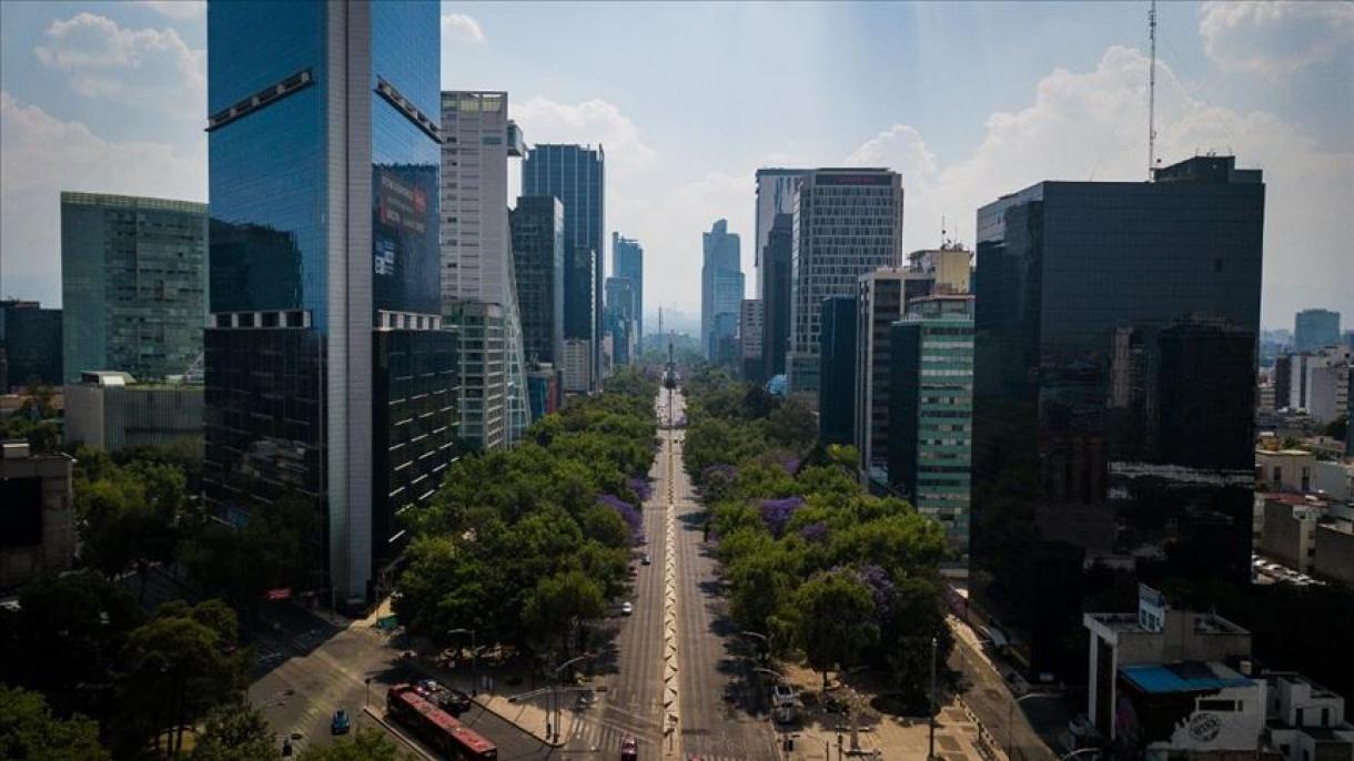 Se levanta protesta de taxistas en Ciudad de México tras acuerdo con el Gobierno local