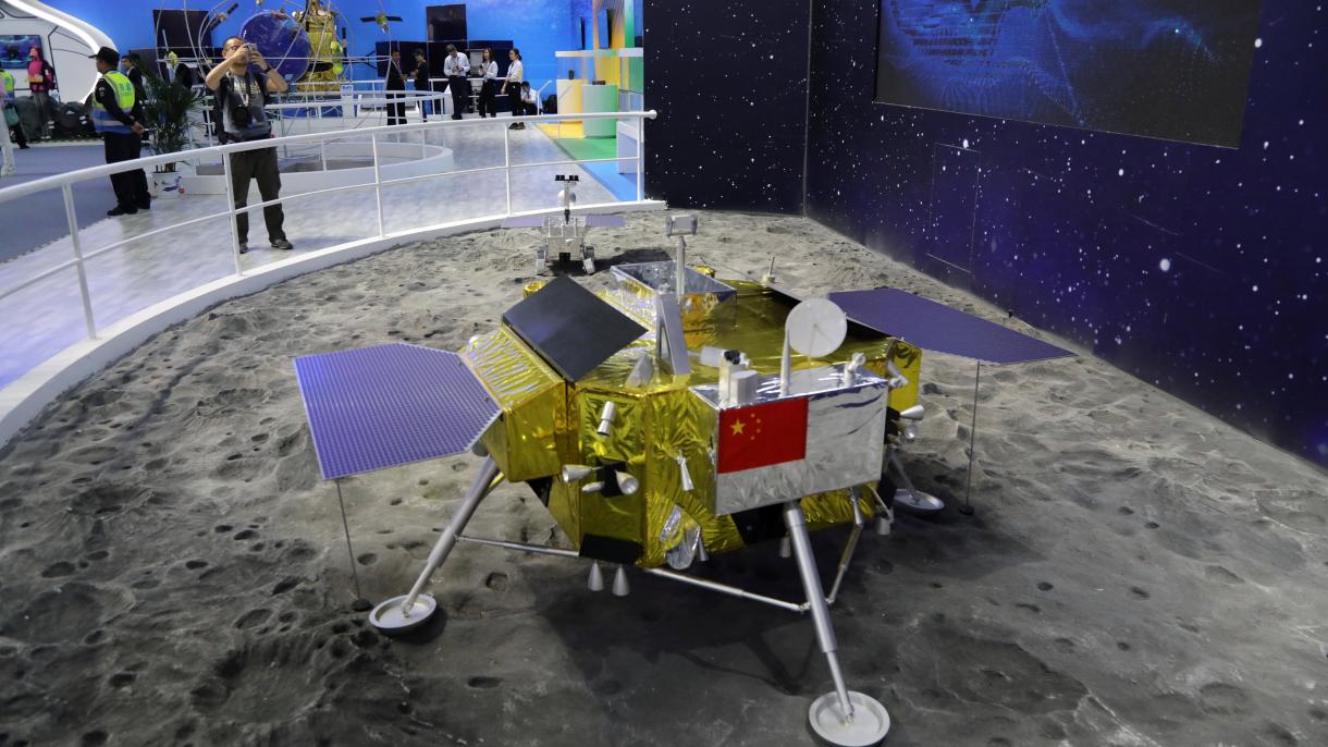 A China tornou-se no primeiro país a aterrar uma sonda no lado oculto da Lua