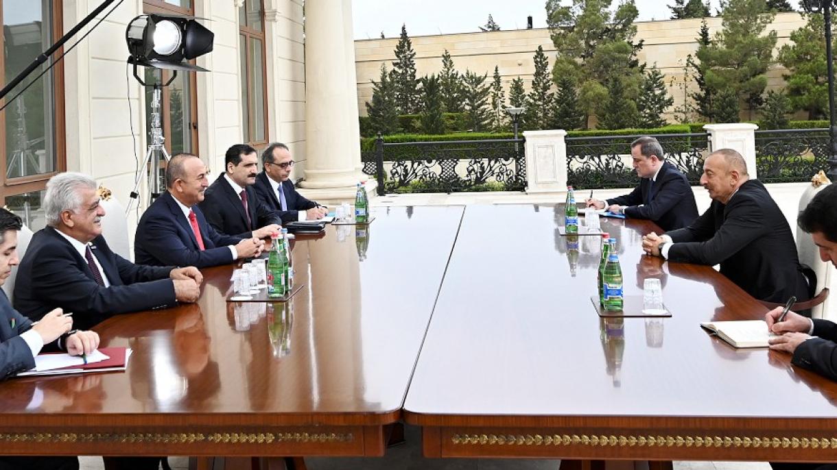 Министр Чавушоғлу Әзербайжан президенті Әлиев тарапынан қабылданды