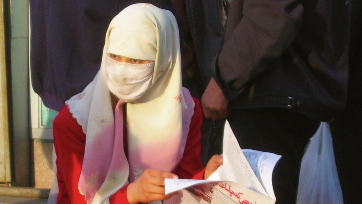 استفاده از برقع و نقاب در منطقه خودمختار اویغور نشین چین ممنوع شد