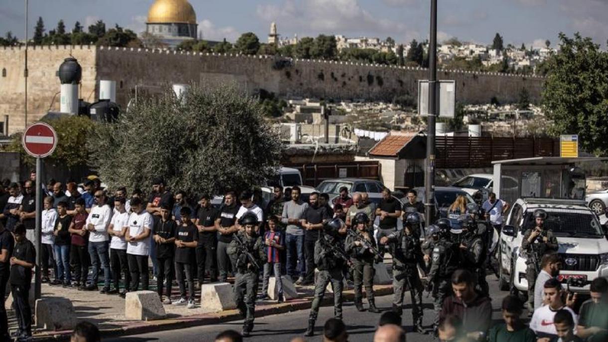اسرائیلی پولیس نے مسجد الاقصی میں نمازیوں کو جانے سے روک دیا،جھڑپ کی اطلاع