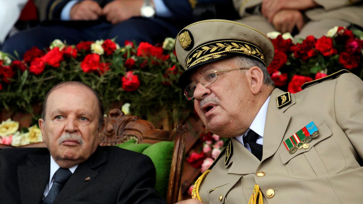 阿尔及利亚总参谋长呼吁现任总统布特弗利卡撤出总统府