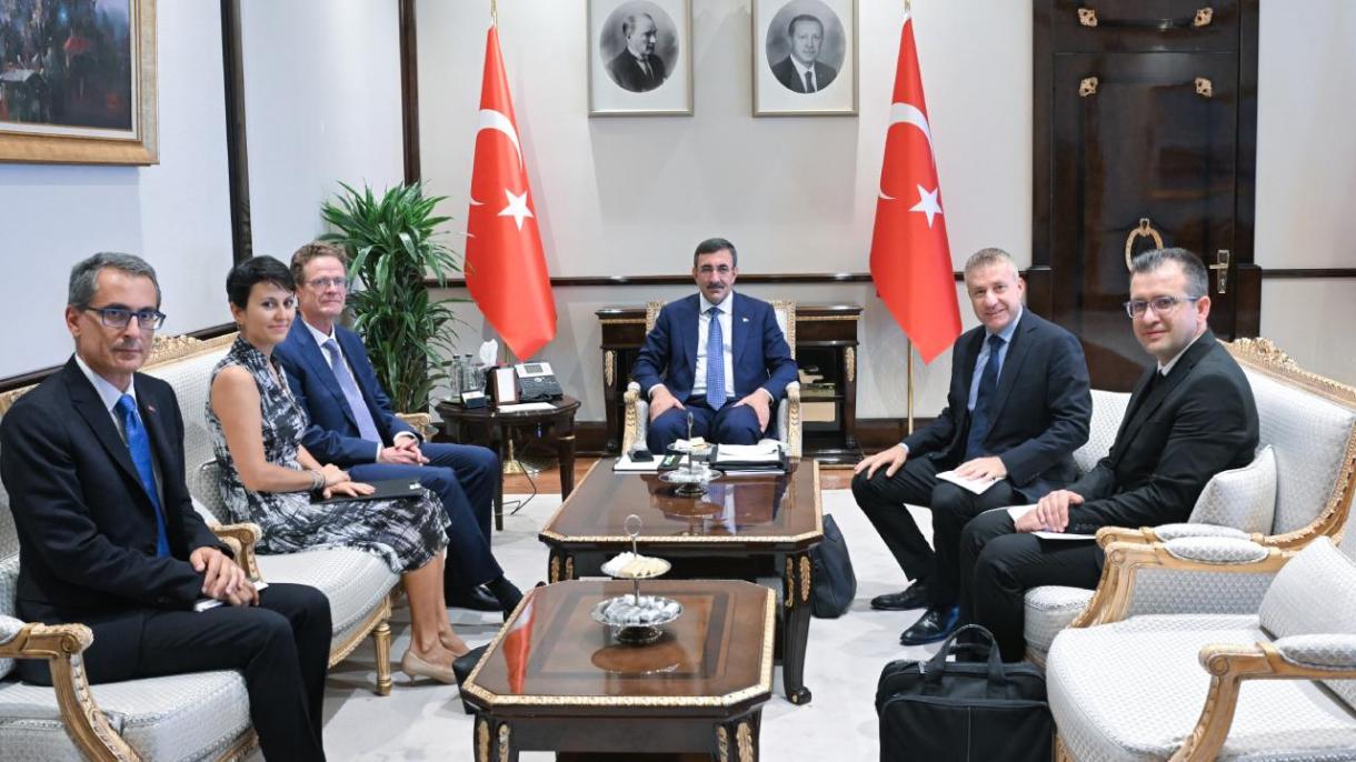 Turkiya vitse-prezidenti Jevdet Yilmaz Yevropa Ittifoqi delegatsiyasini qabul qildi