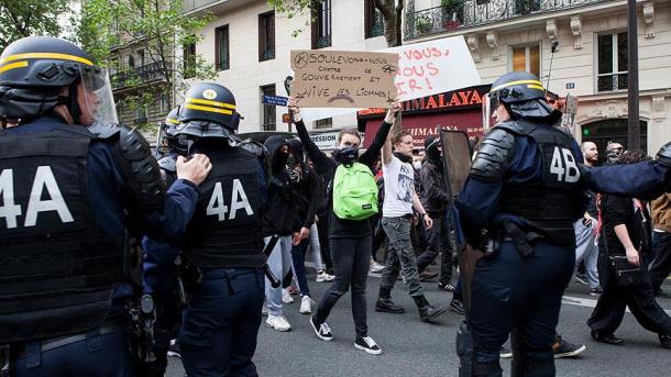 بازجویی  بیش از 1000 تن در اعتراضات در شهرهای سراسر فرانسه