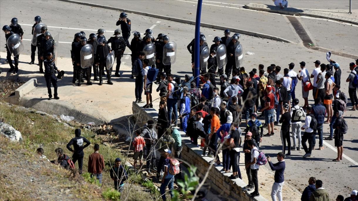 España devuelve a 7.800 inmigrantes de los que entraron ilegalmente a Ceuta