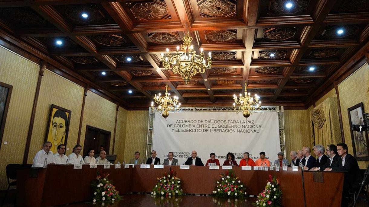 El Gobierno colombiano anuncia comienzo de negociaciones con el ELN