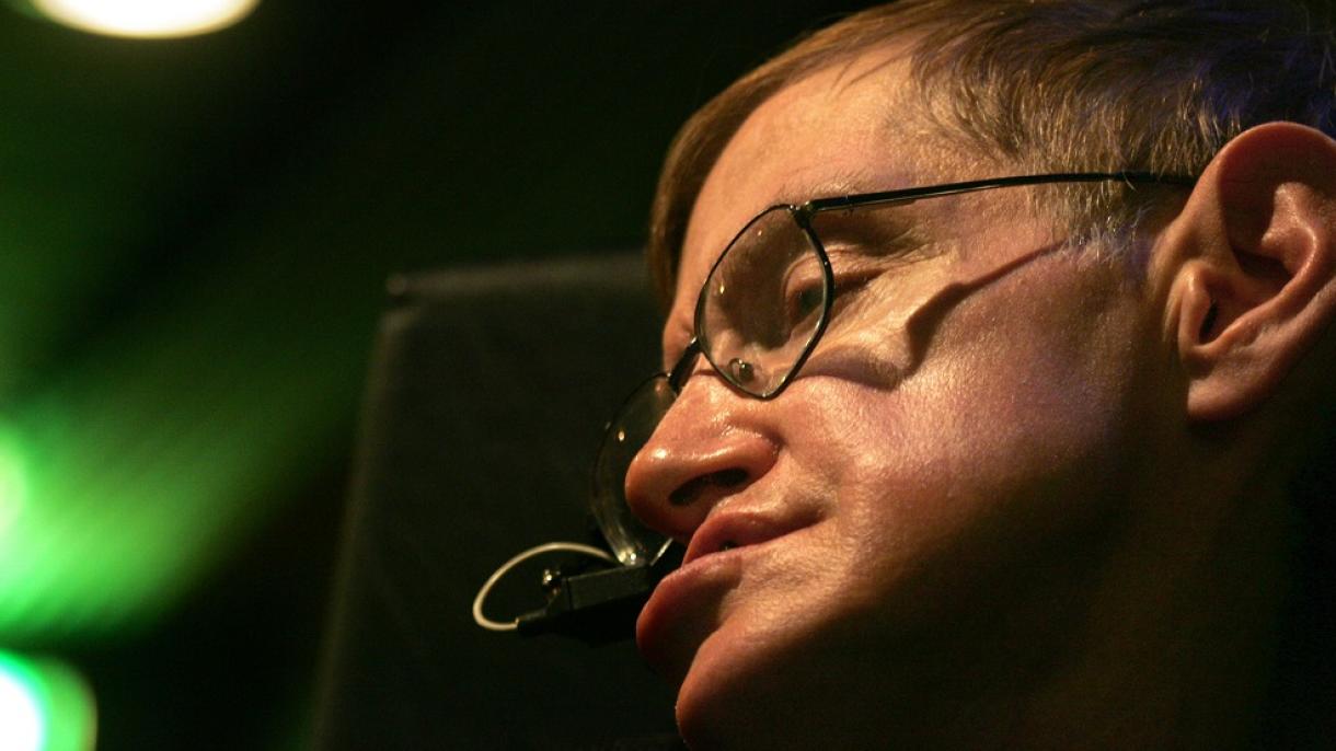 Hawking, una mente brillante, gran divulgador y un luchador