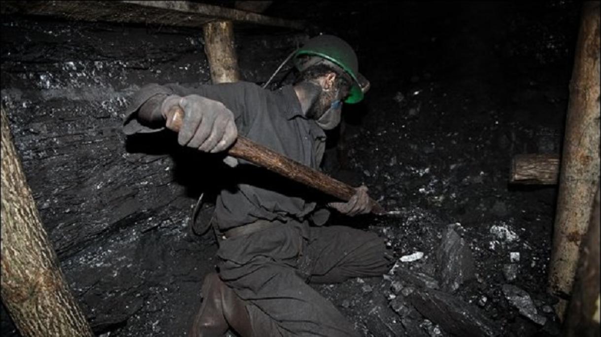伊朗一煤矿发生坍塌事故