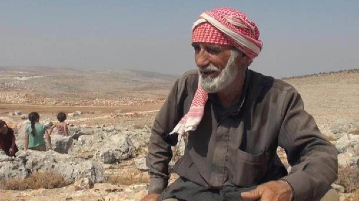 "O YPG / PKK deve ser expulso do nosso território", diz membro curdo do Comitê Constitucional