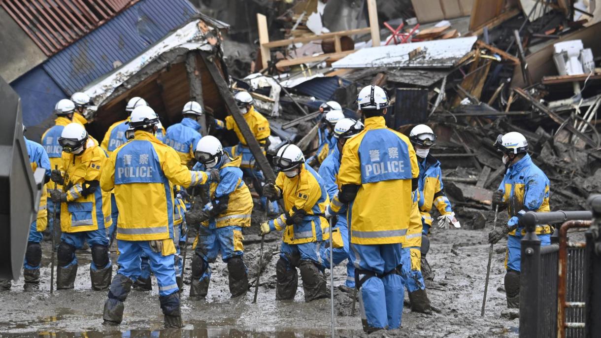 جاپان، سیلاب اور مٹی کے تودے گرنے سے ہلاکتوں کی تعداد 7 ہو گئی