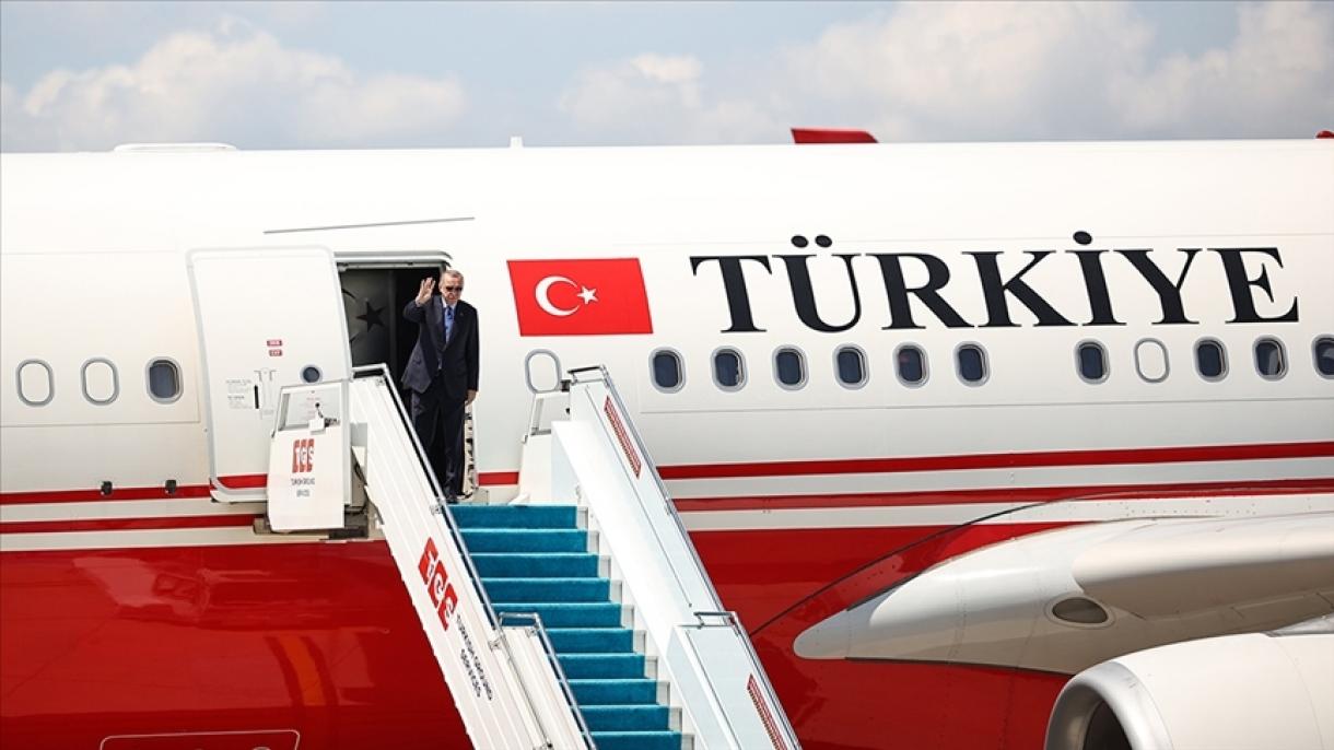 Erdogan está no Catar para a 9ª Reunião do Alto Comité Estratégico Türkiye-Catar