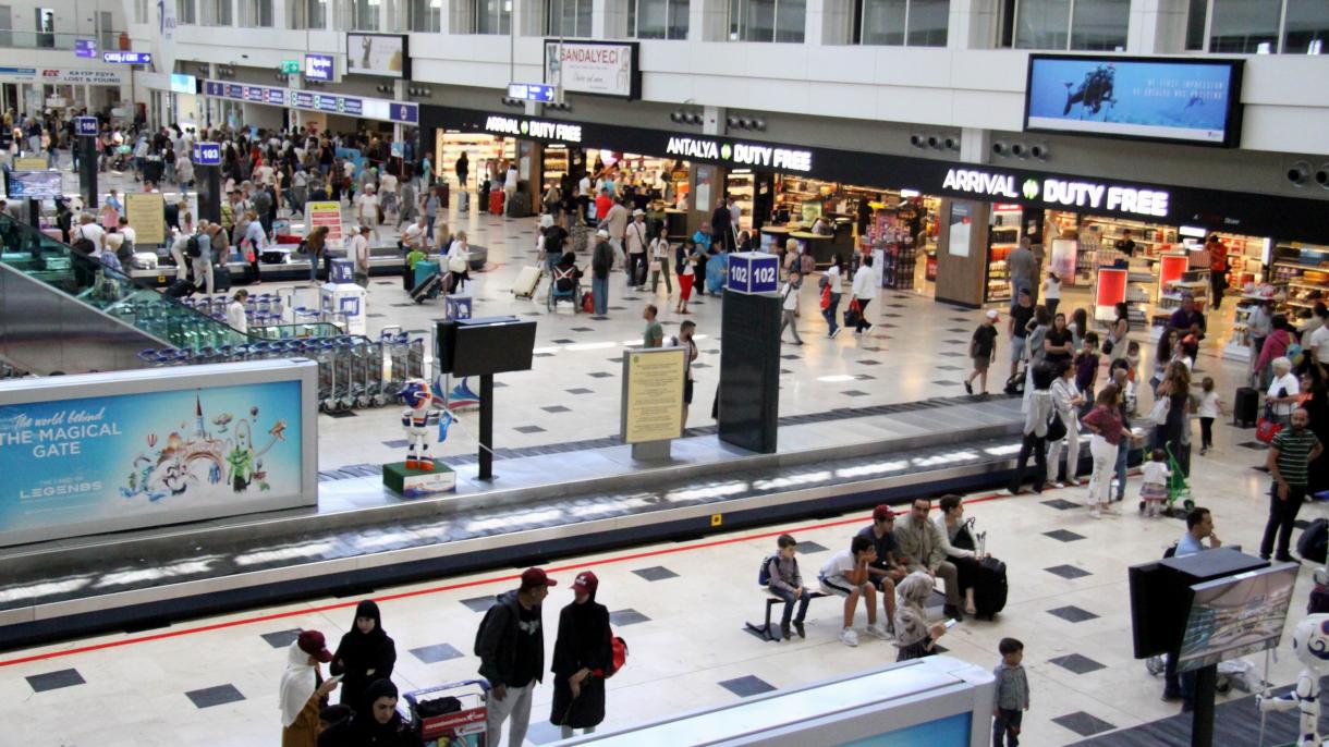 Rekordno povećan broj putnika koji koriste usluge aerodroma u Turskoj