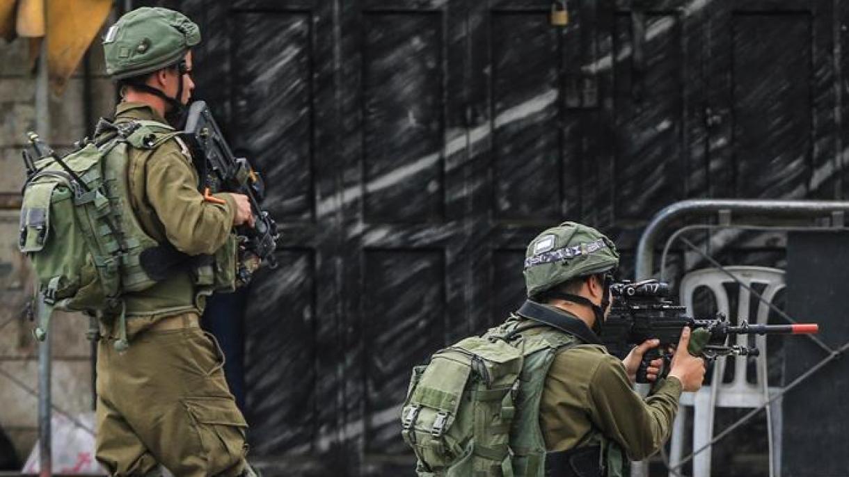 Израиль аскерлери 16 палестиналыкты камоого алды