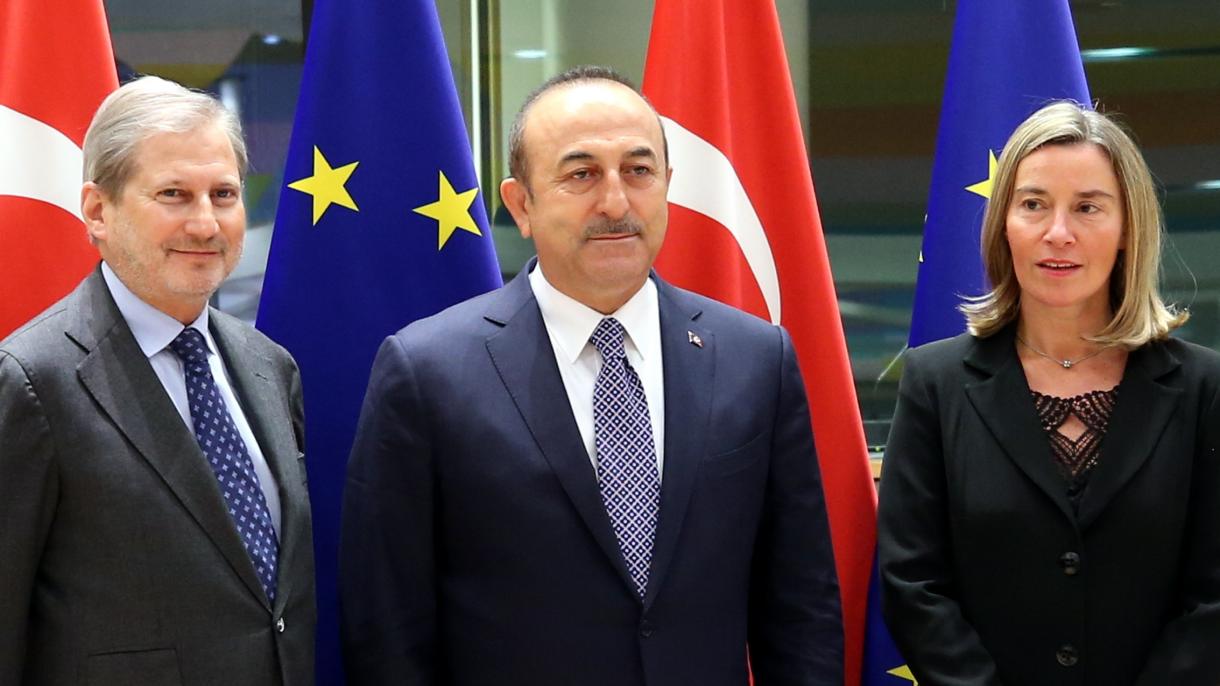Xarici İşlər naziri Mövlud Çavuşoğlu Avropa Parlamentinin hesabatını təndiq etdi