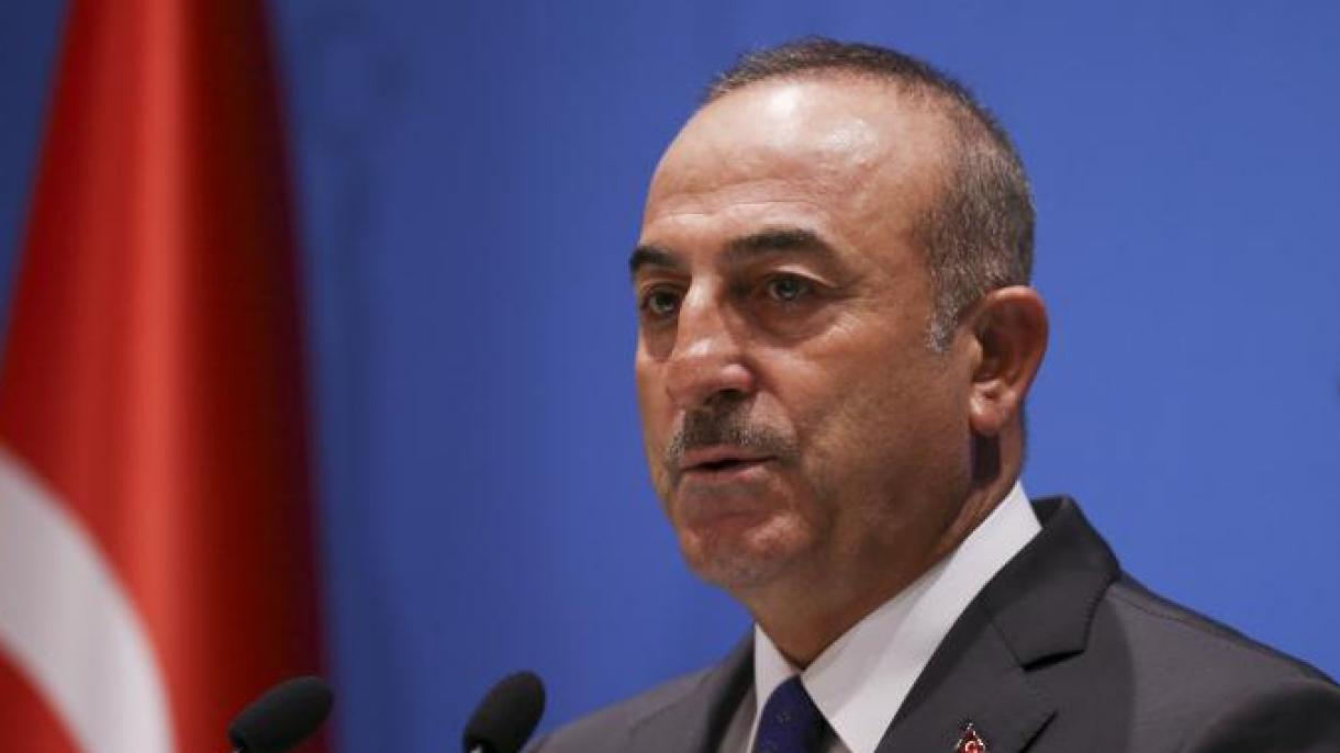 Çavuşoğlu, entrevistado por la BBC sobre la Operación Fuente de Paz