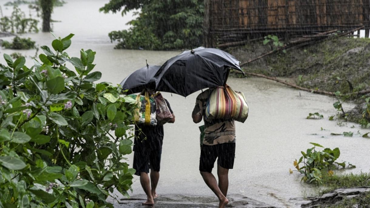 بھارت میں  ایک دن میں  موسلا دھار بارش یا آسمانی بجلی گرنے سے 36 افراد ہلاک