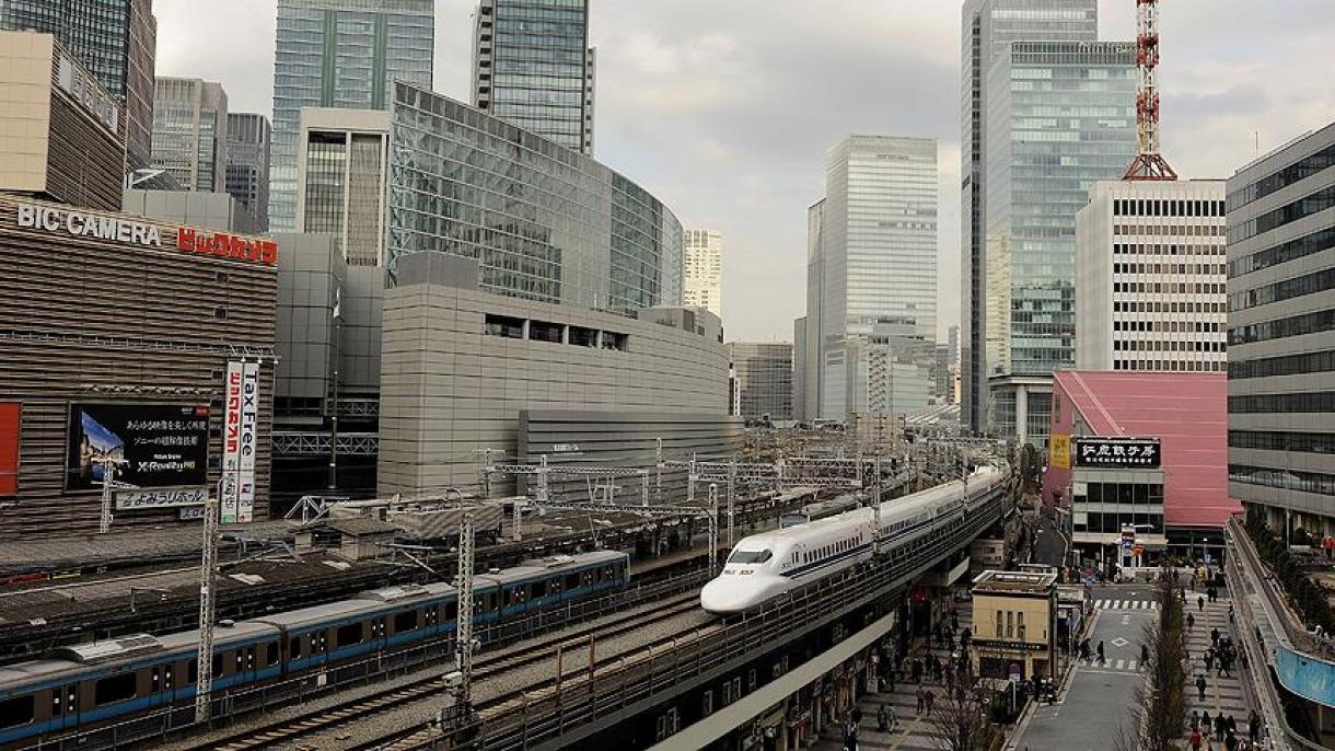 جاپان: ریل گاڑی صرف 25 سیکنڈ پہلے اسٹیشن چھوڑ گئی،کمپنی نے معذرت مانگ لی