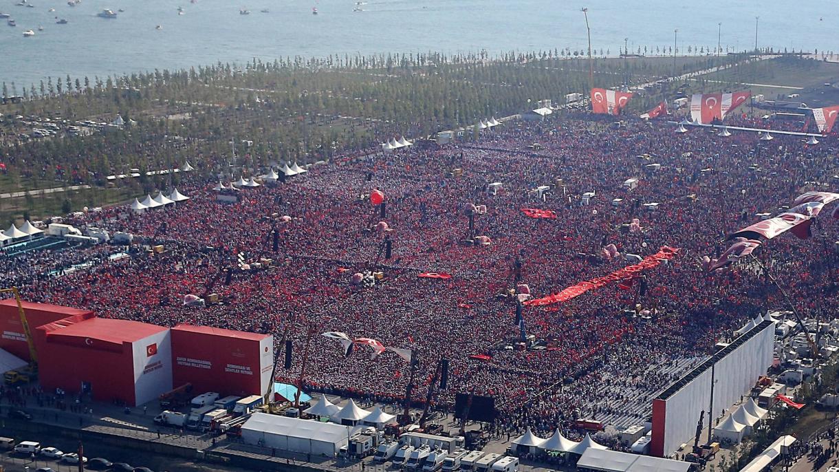 “民主烈士大集会”五百万民众参与