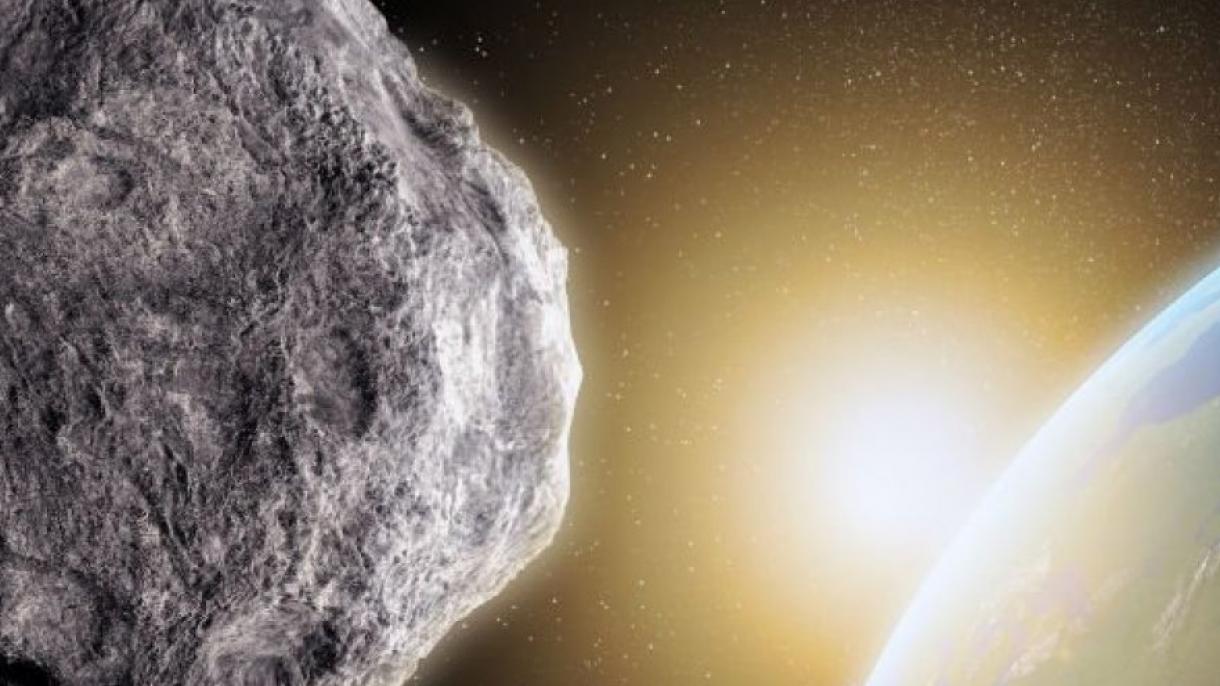 Asteroides de tamaños de autobús y automóvil rozan la Tierra