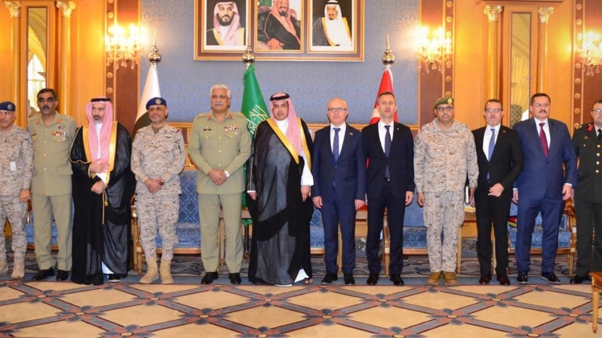 برگزاری اولین نشست کمیته دفاعی سه جانبه ترکیه، عربستان سعودی، پاکستان