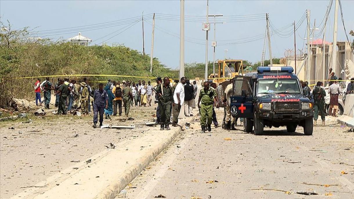 سوما‌لی-ده ترور حادثه‌سی نتیجه‌سینده ان آزی 10 نفر اؤلوب