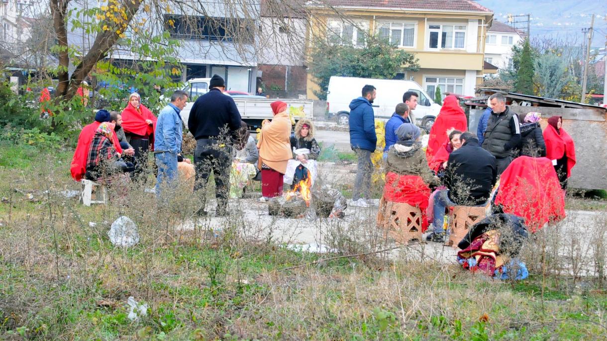 Türkiyäniň Düzje welaýatynda 5,9 bal ululygynda ýer titreme boldy