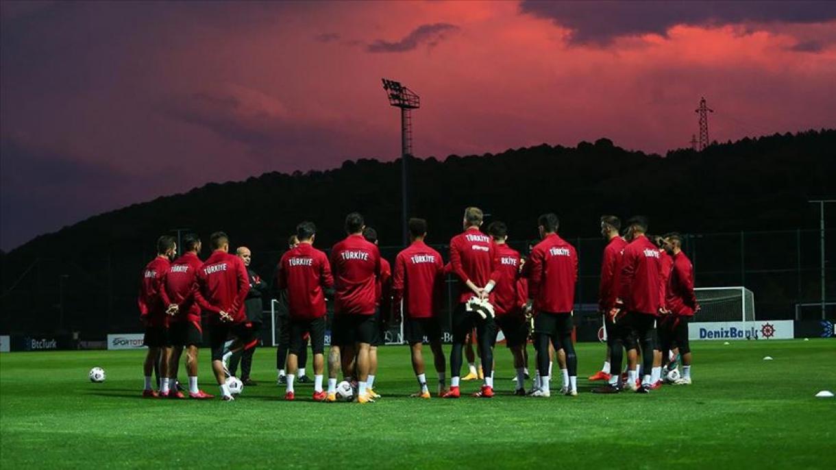 Turkiya Milliy futbol terma jamoasi Xorvatiya bilan musobaqaga tayyor
