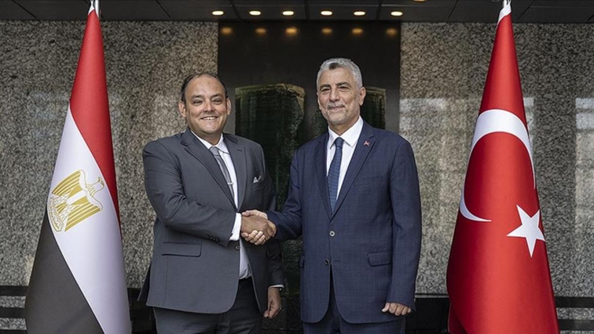 Συνάντηση υπουργών Εμπορίου Τουρκίας και Αιγύπτου
