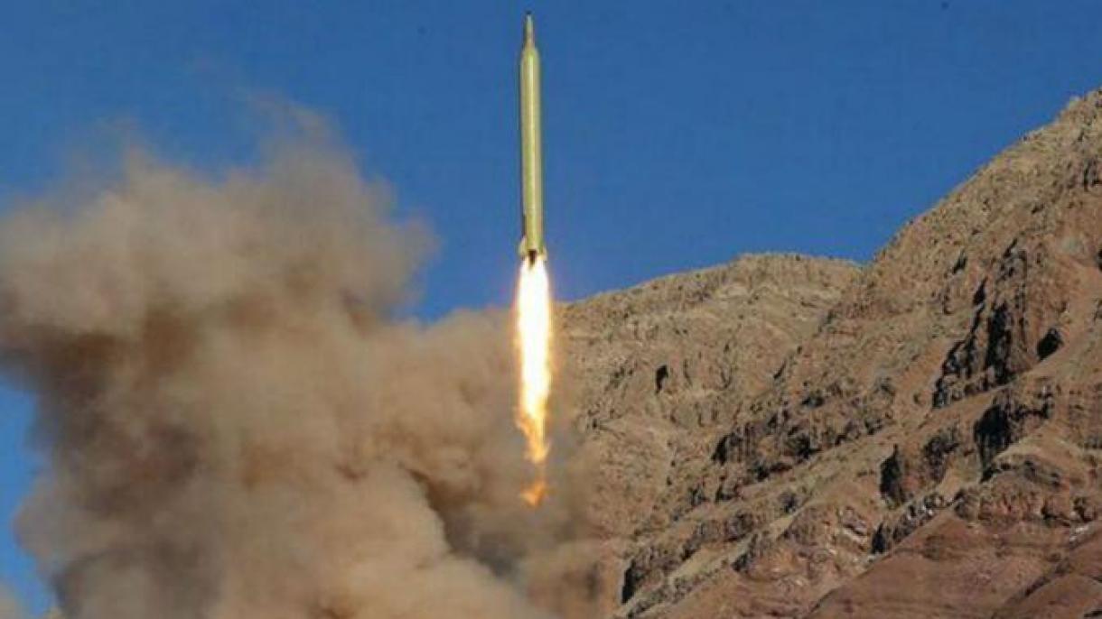 伊朗试射一枚中程弹道导弹