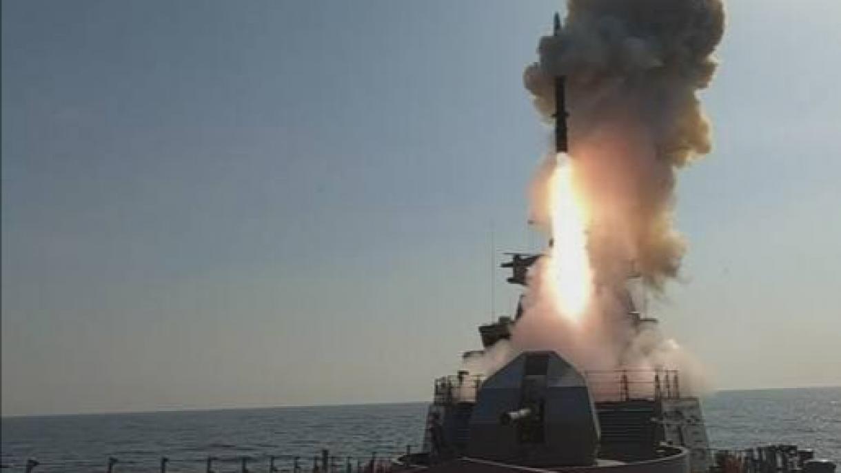 Oroszország rakétatesztet hajtott végre a Japán-tengeren